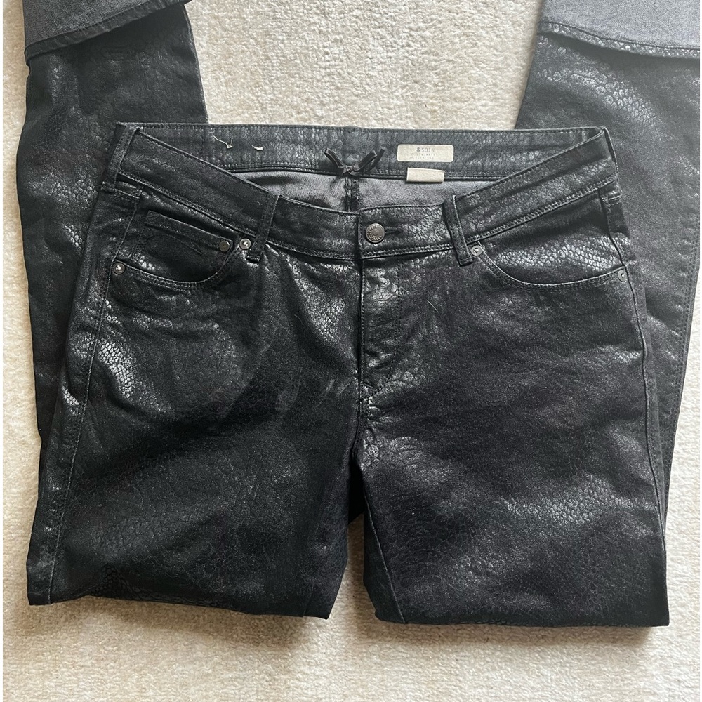 Faux Leather/ snakeskin textured black jean